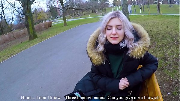 Guta zgodnu spermu stranca za novac - pušenje u parku od Eve Elfie